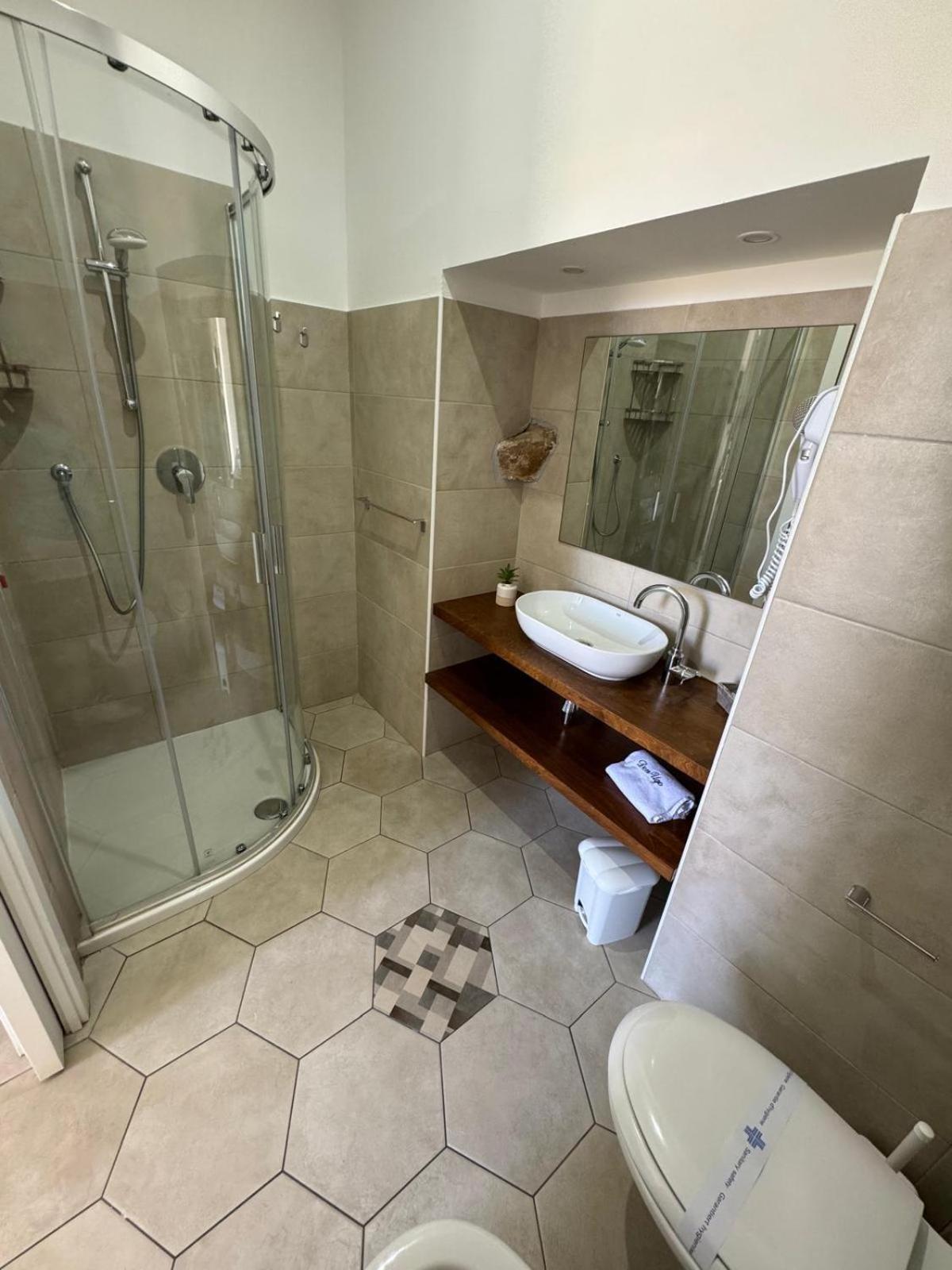 Quarto Queen Superior
