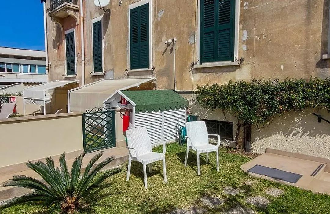 Don Francisco Rooms - Tropea-1
